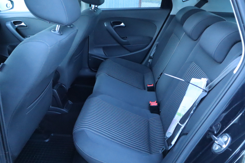 Volkswagen Polo, 2011