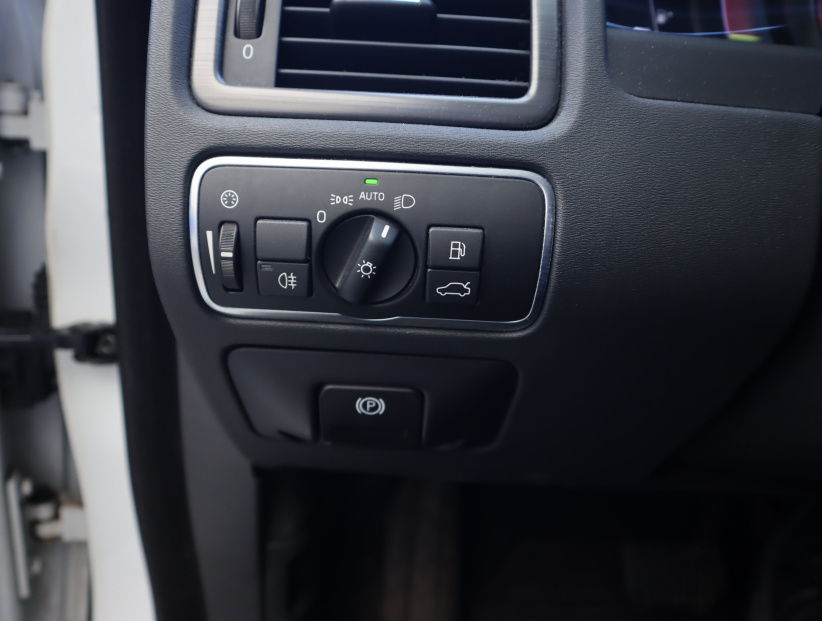 Volvo XC70, 2016