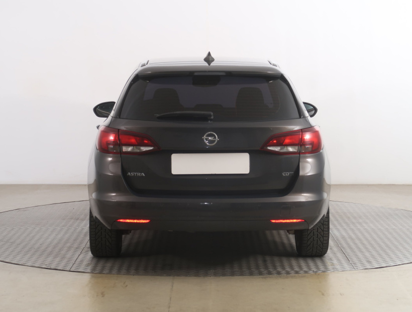 Opel Astra, 2016