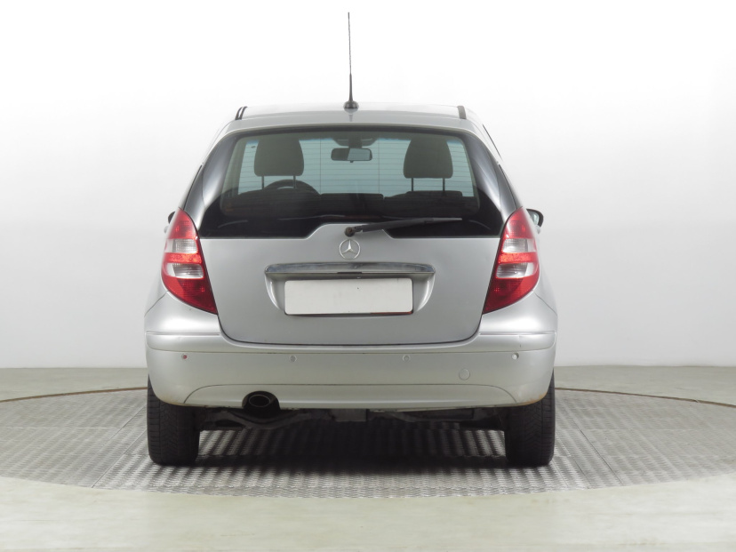 Mercedes-Benz A, 2005