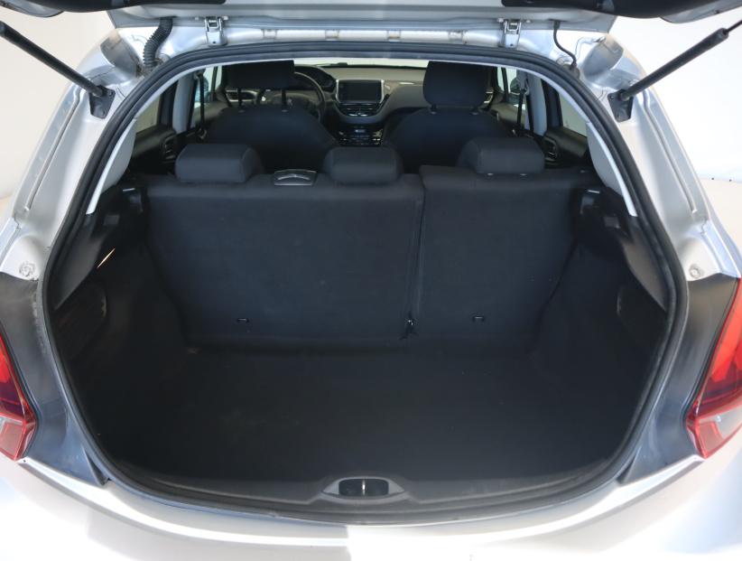 Peugeot 208, 2017