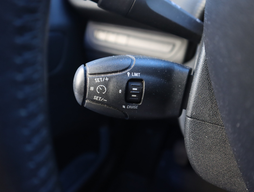 Peugeot 208, 2017