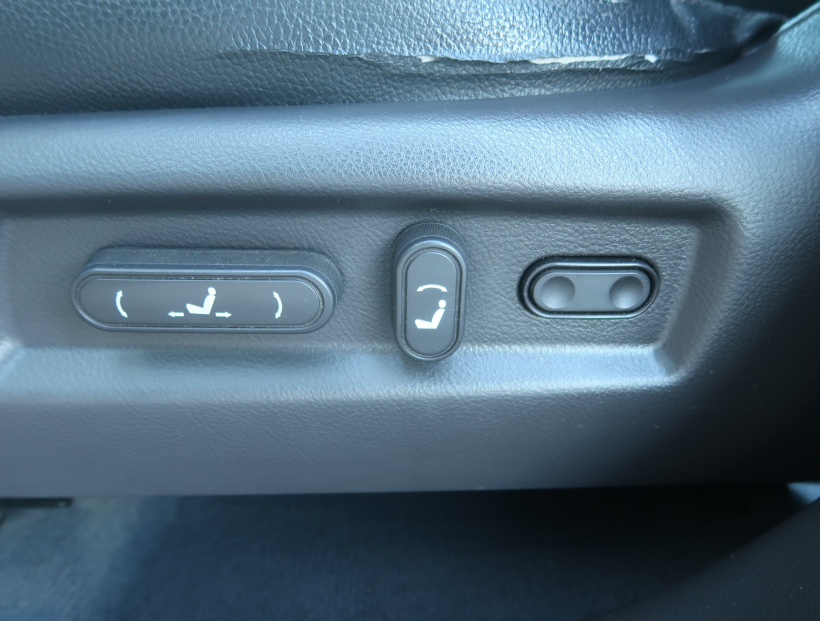 Hyundai Santa Fe, 2012