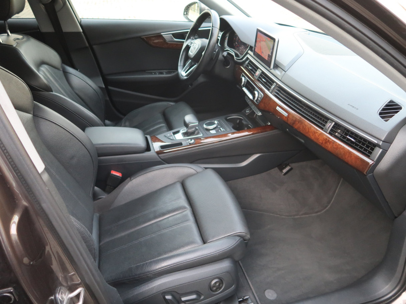 Audi A4, 2018