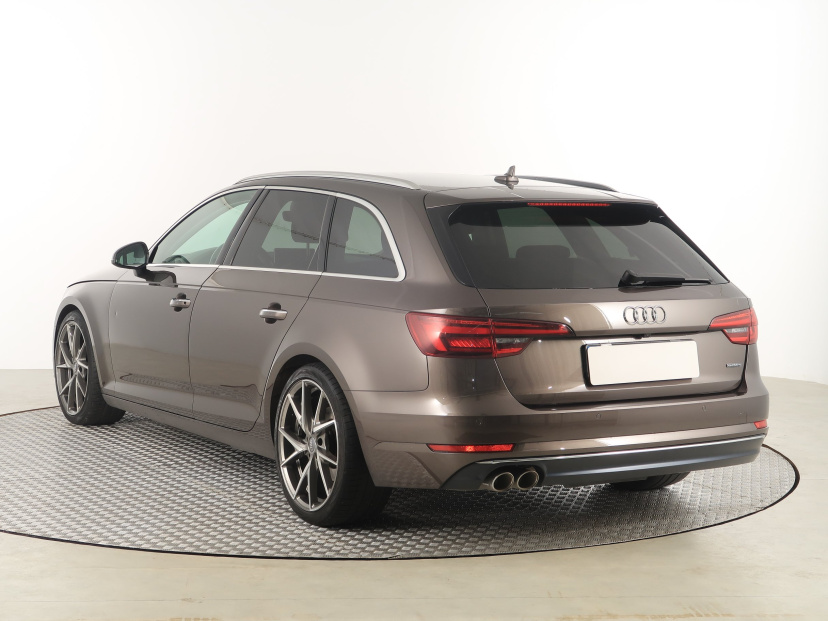Audi A4, 2018