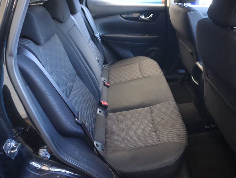 Nissan Qashqai, 2015