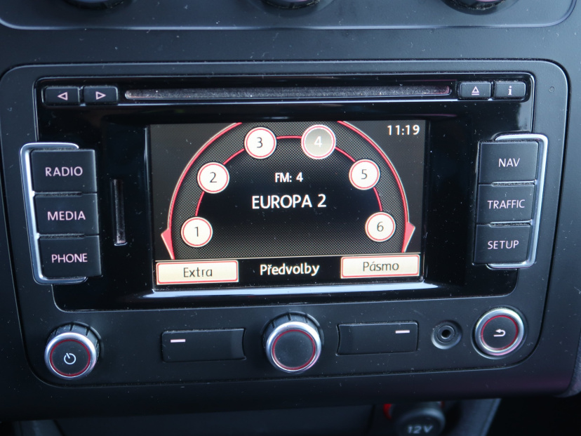 Volkswagen Touran, 2014
