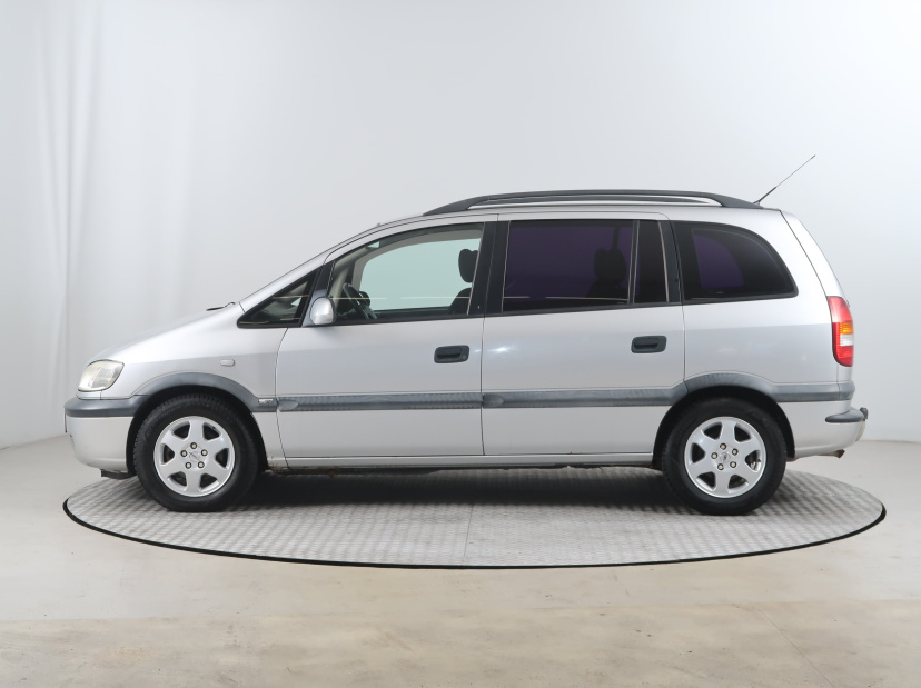 Opel Zafira, 2001