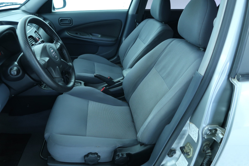Nissan Almera, 2006