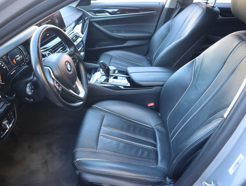 BMW 5, 2017