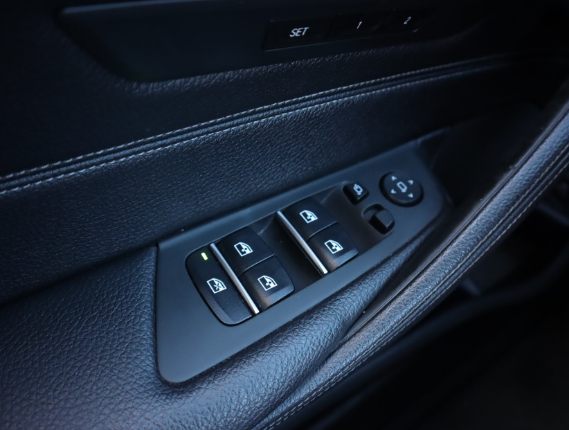 BMW 5, 2017