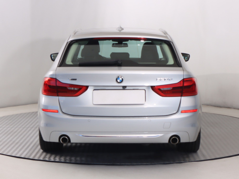 BMW 5, 2017