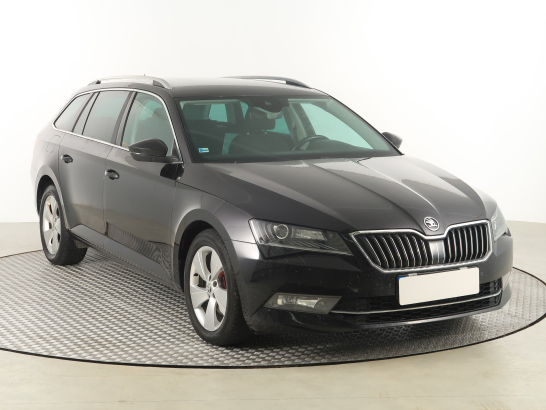 Škoda Superb Combi