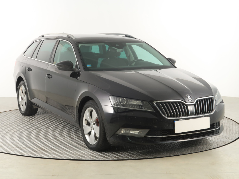 Škoda Superb, 2016