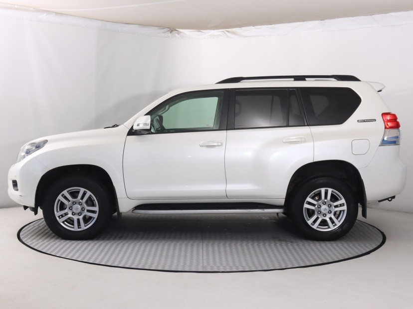 Toyota Land Cruiser, 2012