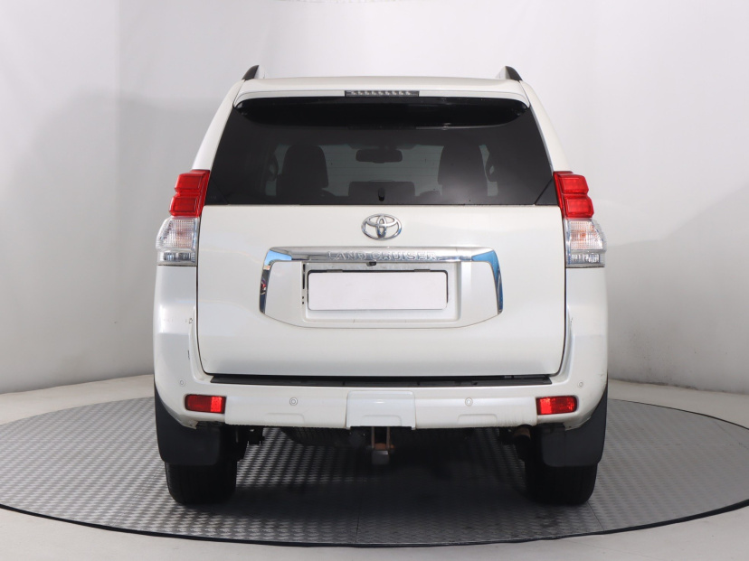 Toyota Land Cruiser, 2012