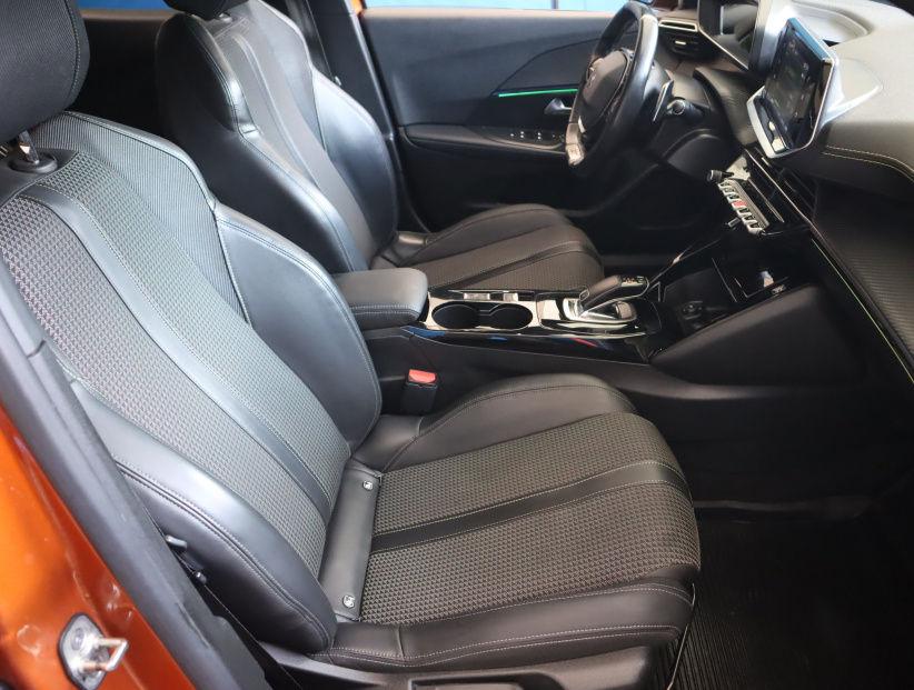 Peugeot 2008, 2020