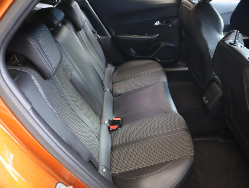 Peugeot 2008, 2020