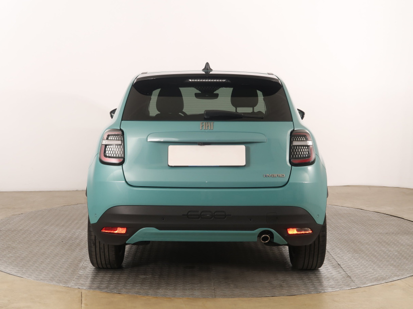 Fiat 600, 2025
