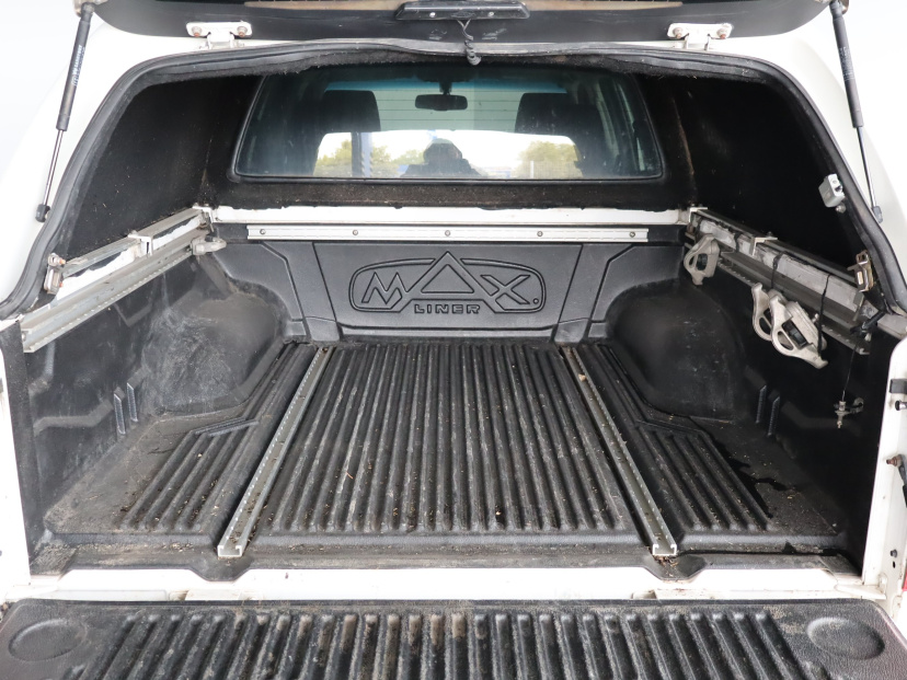 Nissan Navara, 2015