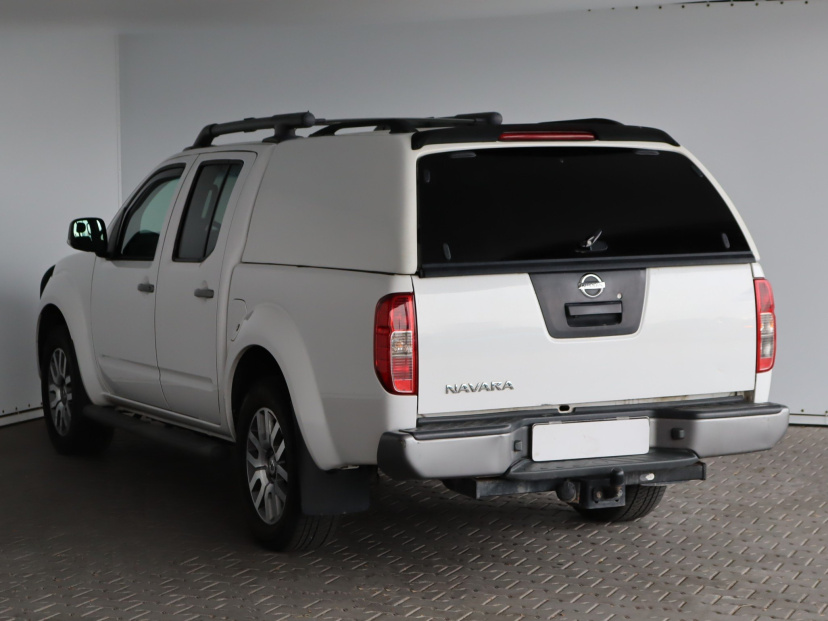 Nissan Navara, 2015