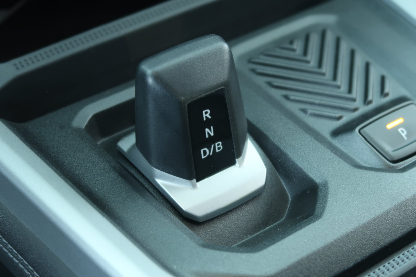 Dacia Bigster, 2025