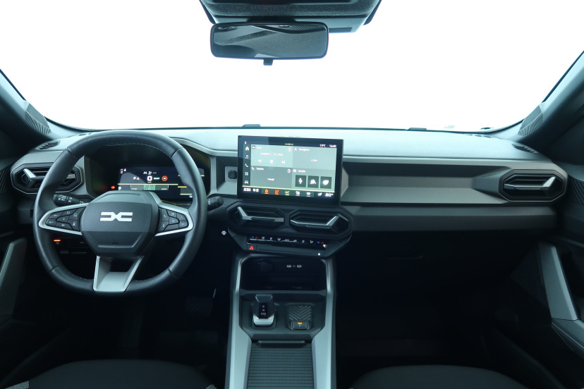 Dacia Bigster, 2025