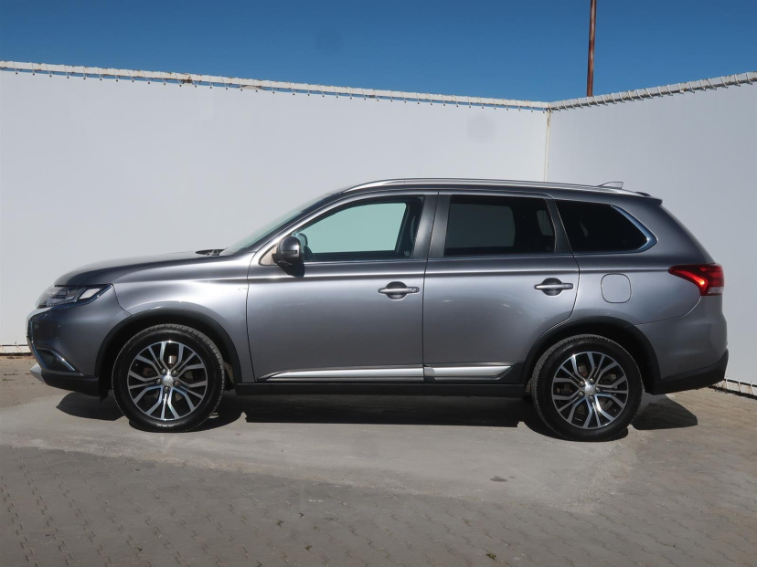 Mitsubishi Outlander, 2017