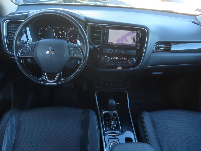 Mitsubishi Outlander, 2017