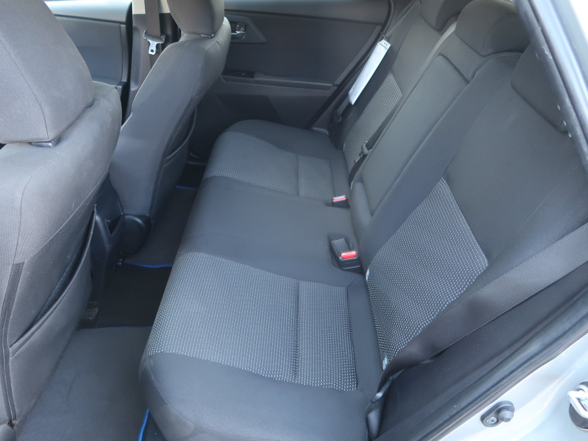 Toyota Auris, 2013