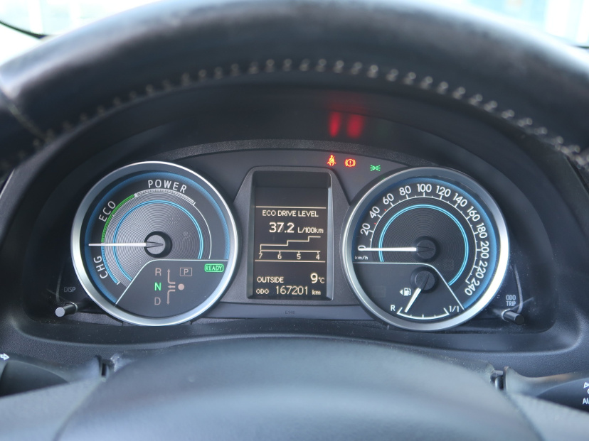 Toyota Auris, 2013