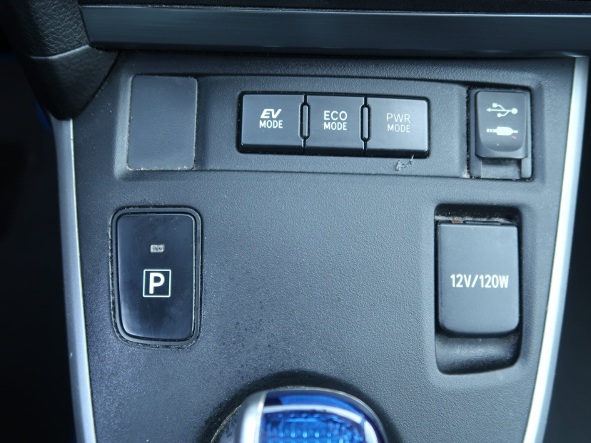 Toyota Auris, 2013