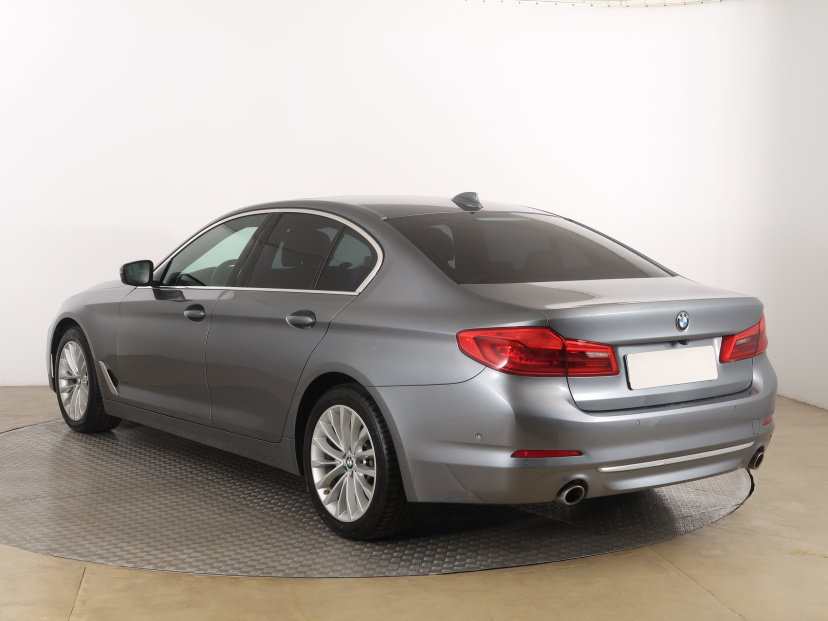 BMW 5, 2019