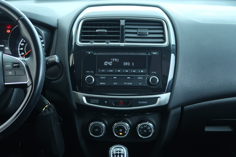Mitsubishi ASX, 2015