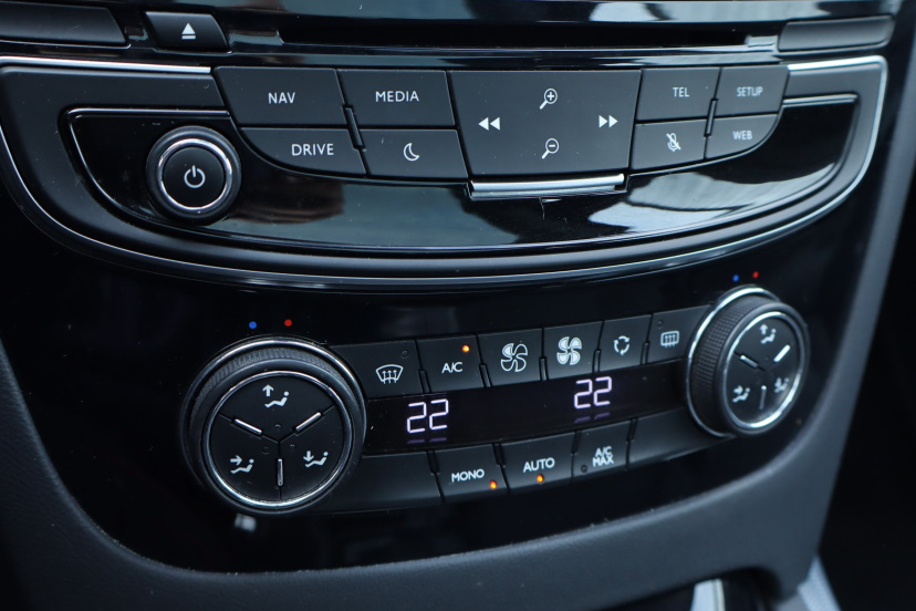 Peugeot 508, 2015