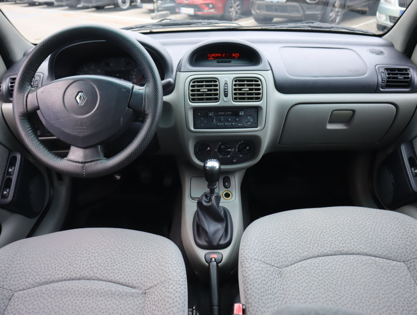 Renault Thalia, 2005