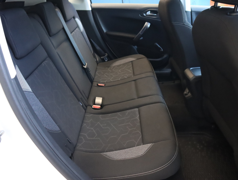 Peugeot 2008, 2017
