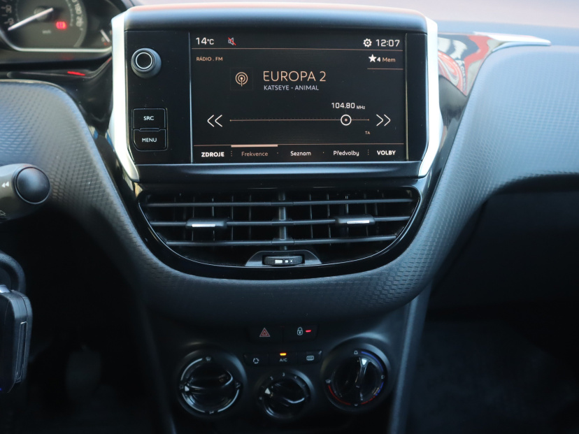Peugeot 2008, 2017