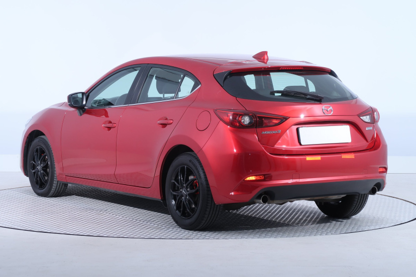 Mazda 3, 2018