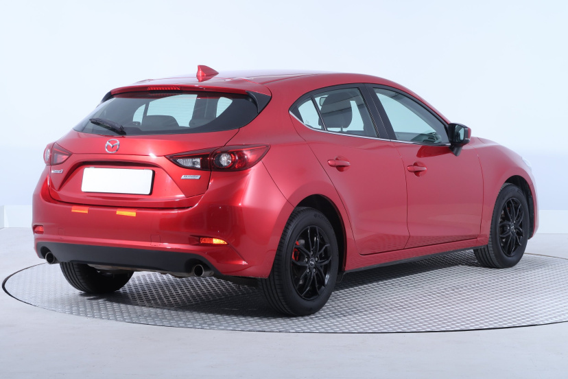 Mazda 3, 2018