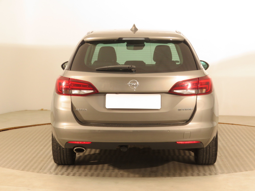 Opel Astra, 2016