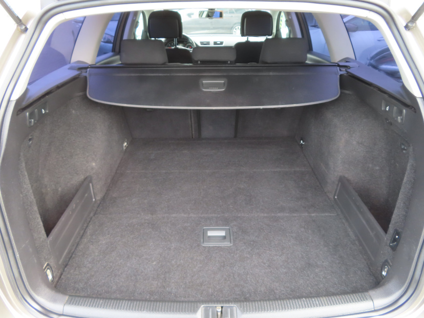 Volkswagen Passat, 2013