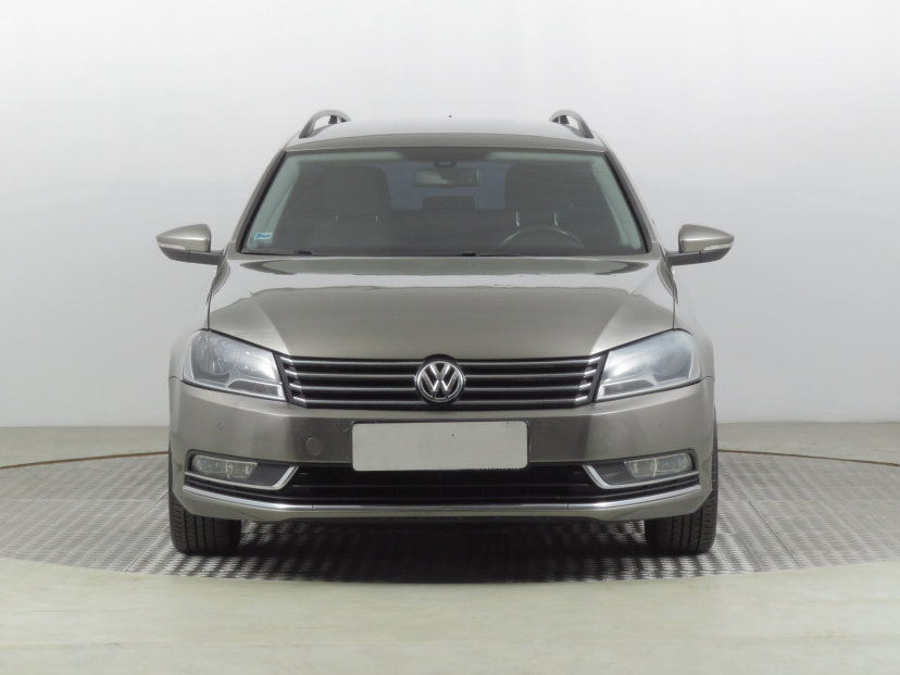 Volkswagen Passat, 2013