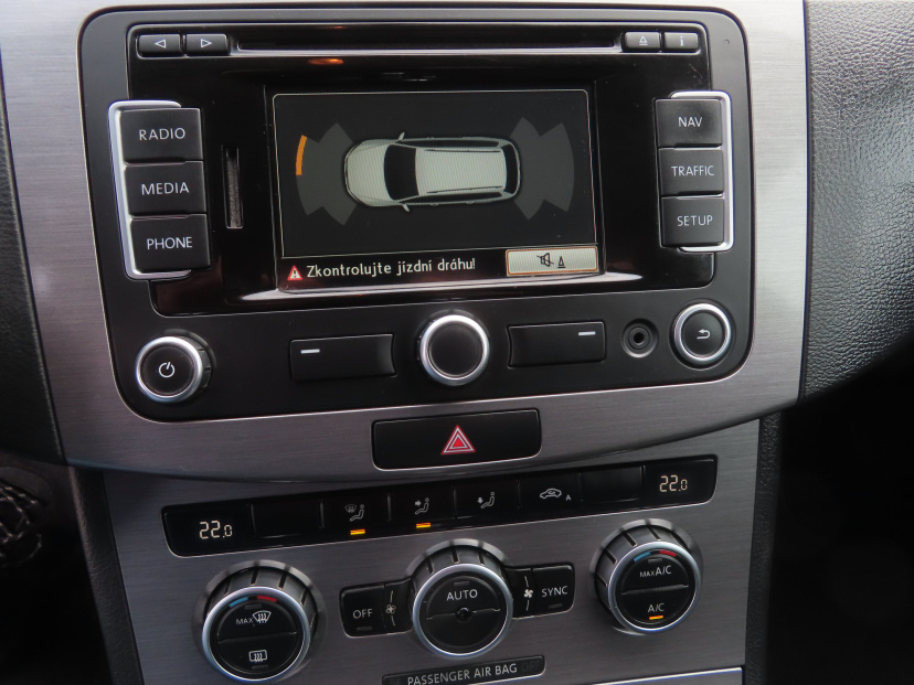 Volkswagen Passat, 2013