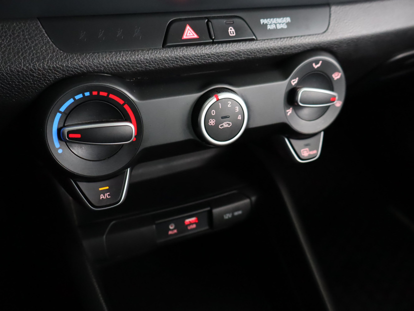 Kia Stonic, 2019