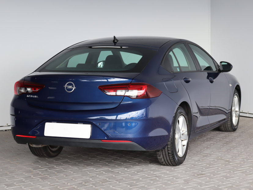 Opel Insignia, 2020