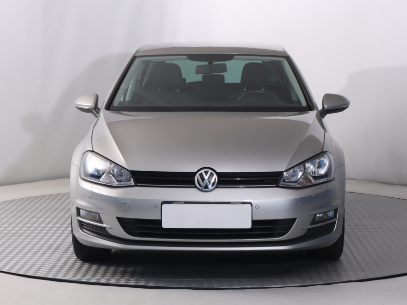 Volkswagen Golf, 2013