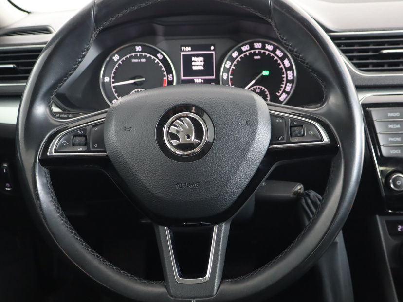 Škoda Superb, 2015