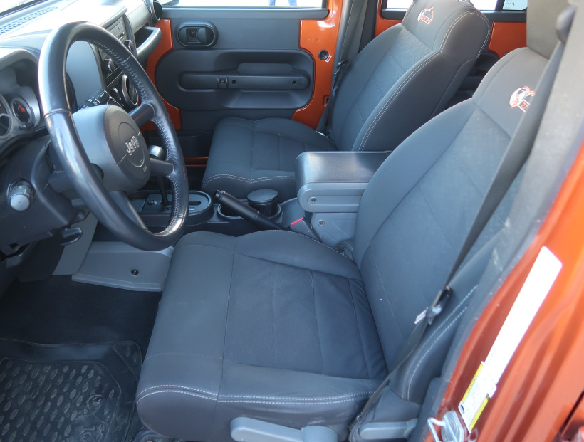 Jeep Wrangler, 2010