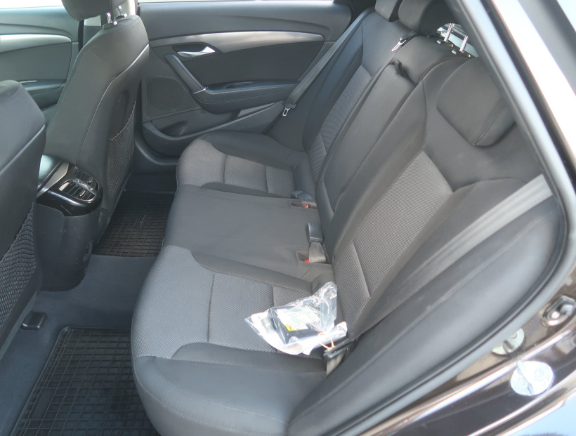 Hyundai i40, 2015